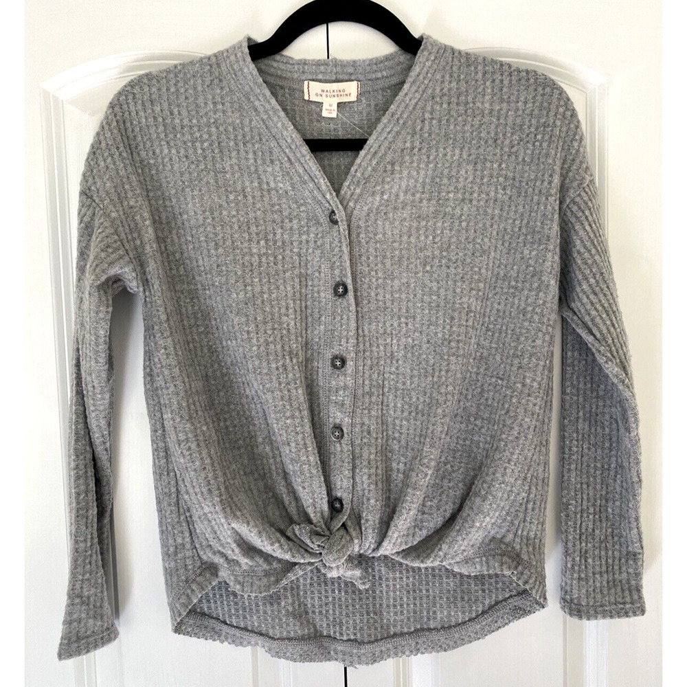 Walking On Sunshine Juniors Medium Heather Gray Waffle Knit Button Tie Front Top